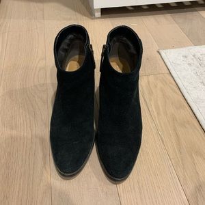 Susina black suede booties